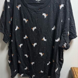 Old Navy Black Short-Sleeve Tee with White Ghosts and Orange Pumpkins